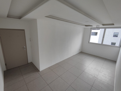 Helle Büro-/Praxisfläche zu vermieten (ca. 16m²)