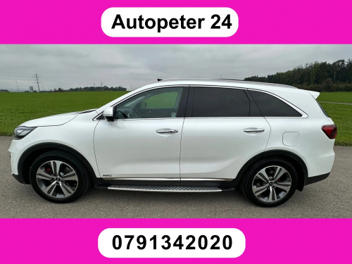 KIA Sorento 2.2 CRDI Style 7P. Automatic