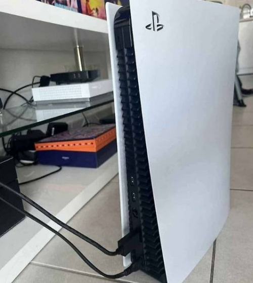 Playstation 5 inkl Games und Garantie