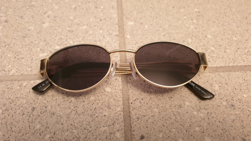 Sonnenbrille elegant