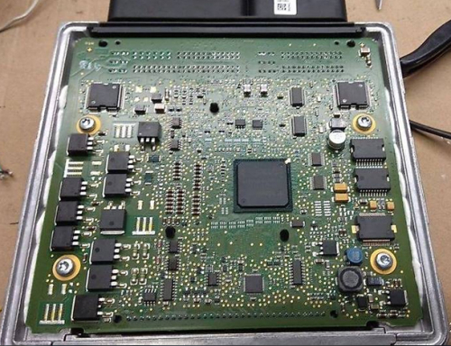 BMW Motorsteuergerät Reparatur. MSV70 MSD80 MSD81 MSD80.2