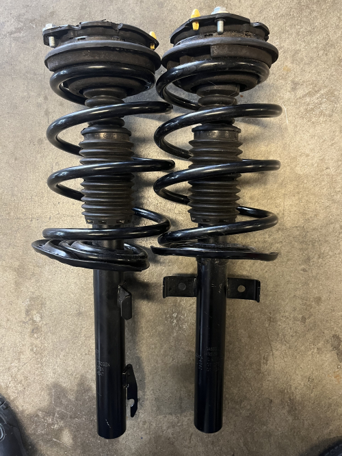 STOSSDÄMPFER MIT FEDERN VORNE RENAULT ESPACE IV ( NEU )