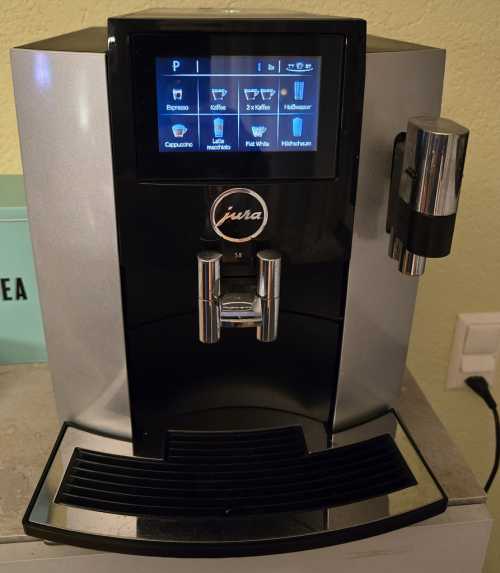 Kaffeevollautomat JURA S8 Moonlight Silver zu verkaufen