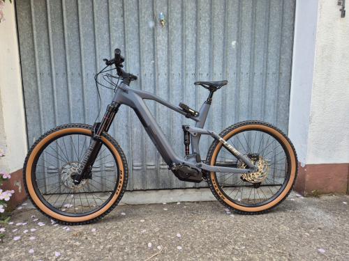 Cube Stereo Hybrid 160 HPC Race 625 Wh Fully 27,5