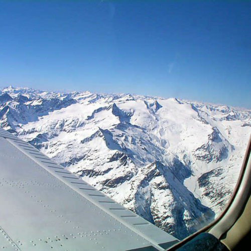 SWISS PRIVATE FLYING BIETET MITFLUG GELEGENHEIT 