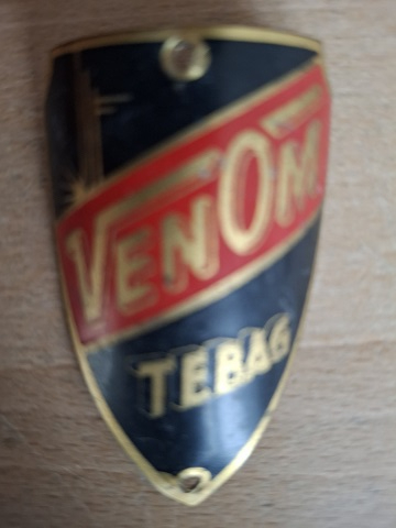 Venom Tebac Velo Steuerkopf  CH  Schild Emblem