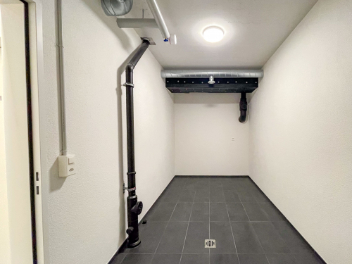 10m² Lagerraum / Disporaum in Zug