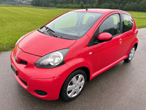 TOYOTA Aygo 1.0 Linea Luna