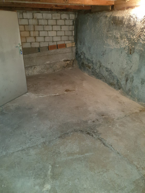 Lagerraum 15m2 per sofort zu vermieten 