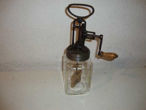 Altes Butterglas