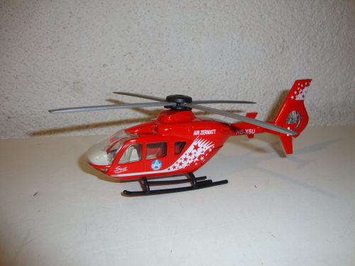 Helikopter Air Zermatt EC-135