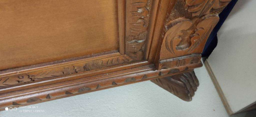 Alte Antike True mit Deckel  Aus dem Hause Möbel Pfister  True  m