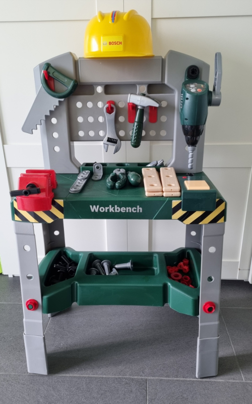 Bosch Werkbank mit viel Zubehör