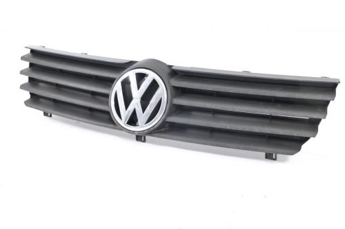 VW Passat 3B Kühlergrill Grill mit VW Zeichen Emblem 3B0853653C