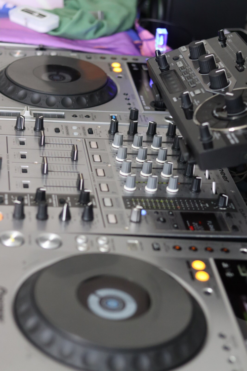 Pioneer DJM 700 Profi DJ Mixer