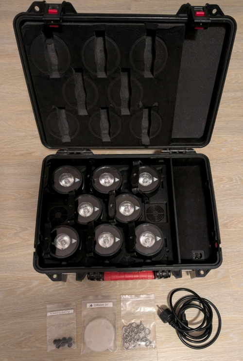 Astera 8x AX3 Lightdrop Akku LED Outdoor Spot Set RGBW