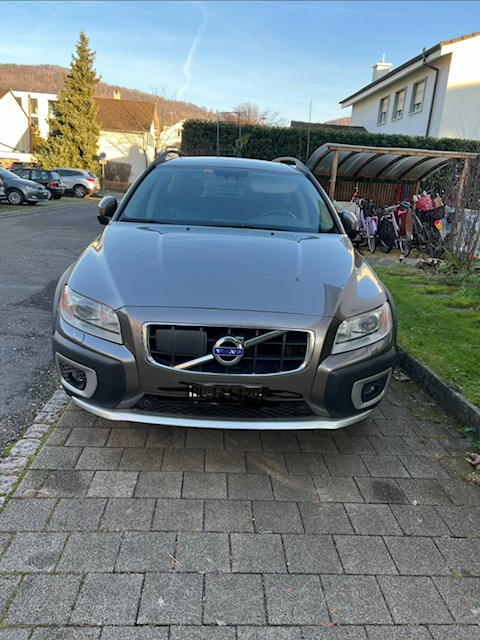 volvo xc70 summum D5