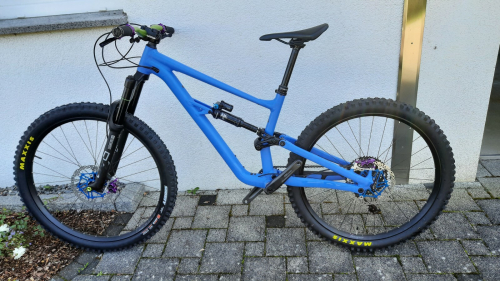 Specialized Status 160 Enduro-Mountainbike