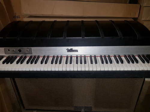 Fender Rhodes Mark I Series 73
