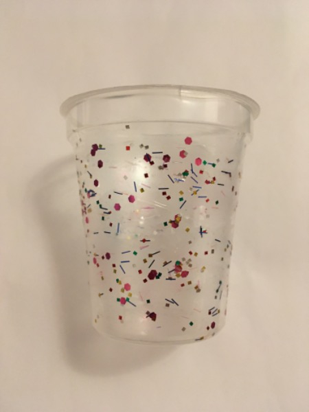 Deko Becher mit farbglitzer