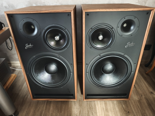 Pylon Jade 30 Lautsprecher im Top Zustand