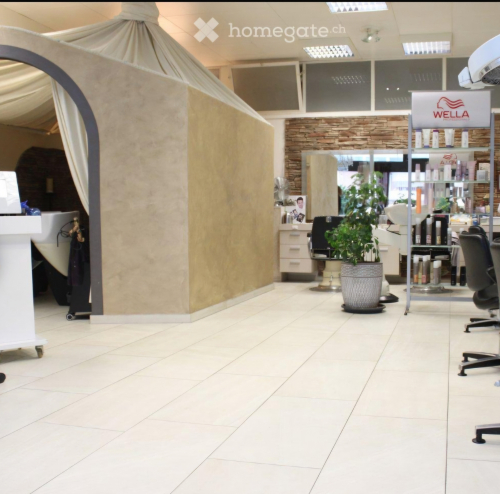 zu vermieten im Coiffeursalon 