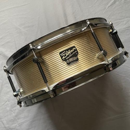 Zildjian und Noble und Cooley Cast Snare