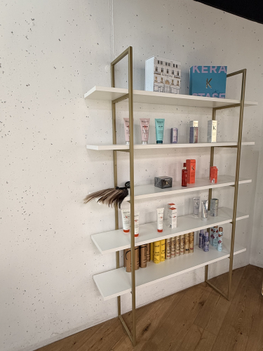 Modernes Coiffeur Mobiliar zu verkaufen
